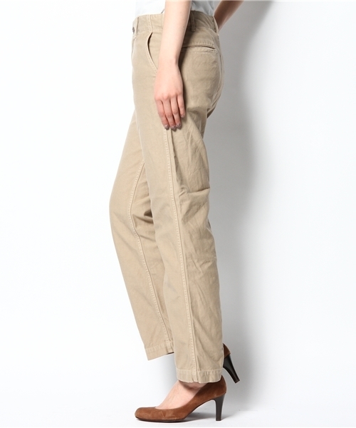 UNITED ARROWS(ユナイテッドアローズ)の「KIN CINO パンツ◆(チノパンツ・レディース・ベージュ/オリーブ・28)」の3枚目の写真