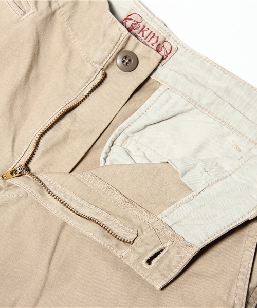 UNITED ARROWS(ユナイテッドアローズ)の「KIN CINO パンツ◆(チノパンツ・レディース・ベージュ/オリーブ・28)」の10枚目の写真