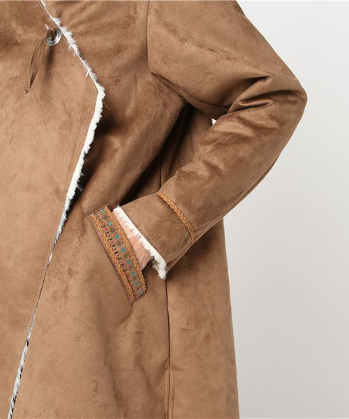 チャイハネ（チャイハネ）の「【チャイハネ】フォークロアフェイクムートンコート（その他アウター・レディース・ベージュ/ネイビー・FREE）」の7枚目の写真