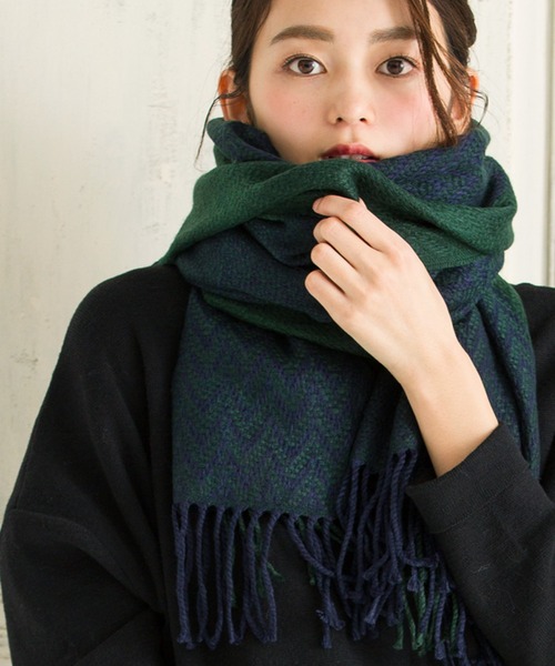 QUEENHEAD(クイーンヘッド)の「カラーストール 大判マフラー(マフラー・レディース・ブラック/ベージュ/ネイビー/レッド/カーキ/ターコイズブルー/ダークグレー/その他1/その他2/その他3/その他4/その他5/その他6/その他7/その他8/その他9/その他10/その他11/その他12/ライトベージュ/その他13/ライトグレー/その他14・FREE)」の18枚目の写真
