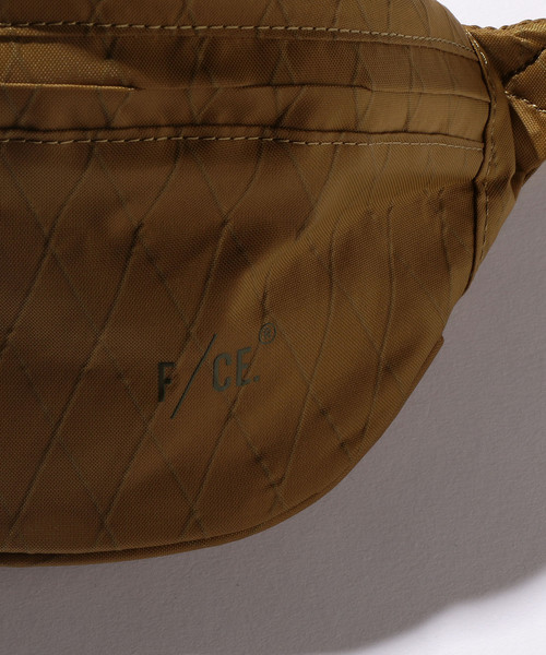 F/CE. （エフシーイー）の「＜F/CE.（エフシーイー）＞ X-PAC WAISTBAG/バック ◆（ショルダーバッグ・メンズ・ブラック/ブラウン・FREE）」の6枚目の写真