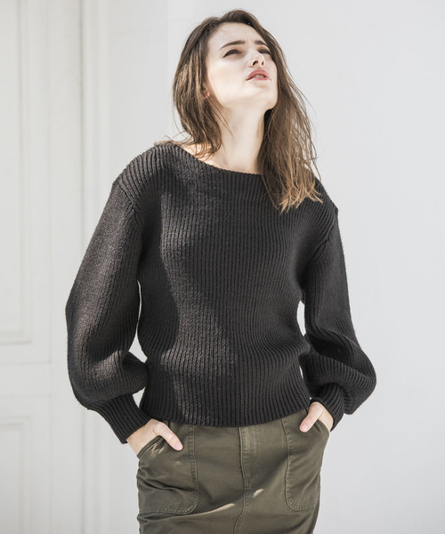 Emma Taylor(エマテイラー)の「1.5Gボートネックリブニットプルオーバー(ニット/セーター・レディース・ブラック/ブルー/ラベンダー・FREE)」の7枚目の写真