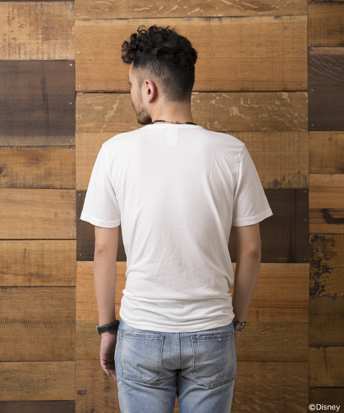 BEAMS(ビームス)の「○JUNK FOOD×BEAMS / 別注 Mickey Mouse TEE①(Tシャツ/カットソー・メンズ・ホワイト/オフホワイト/グリーン/ブラック/グレー/ホワイト系その他・SMALL/MEDIUM/LARGE/X-SMALL)」の8枚目の写真