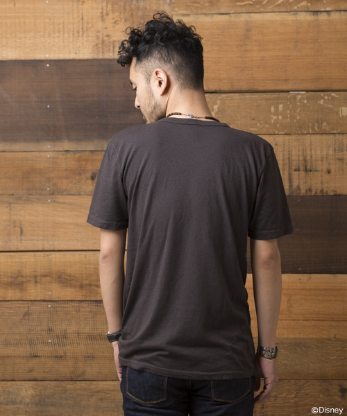 BEAMS(ビームス)の「○JUNK FOOD×BEAMS / 別注 Mickey Mouse TEE①(Tシャツ/カットソー・メンズ・ホワイト/オフホワイト/グリーン/ブラック/グレー/ホワイト系その他・SMALL/MEDIUM/LARGE/X-SMALL)」の13枚目の写真