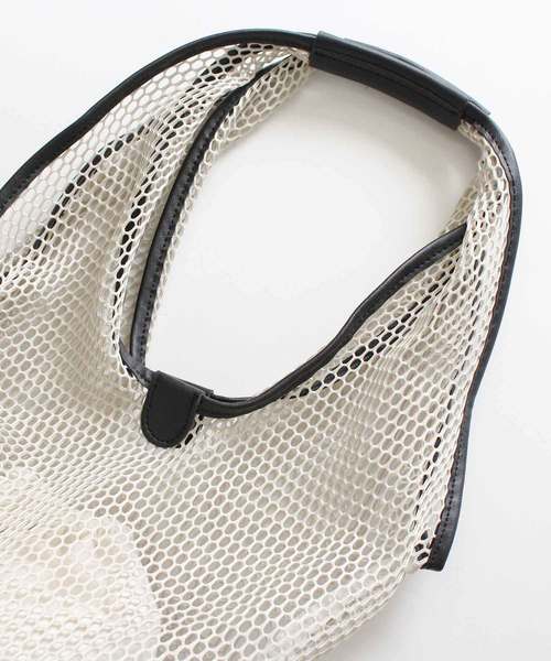 MODE ROBE（モードローブ）の「メッシュバッグ（トートバッグ・レディース・ブラック/ベージュ/ブラウン・FREE）」の10枚目の写真