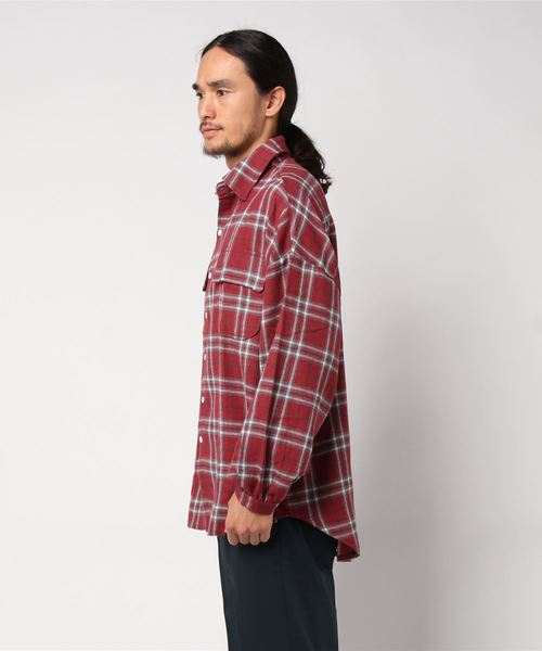 THISIS(ディスイズ)の「ビッグシルエットシャツ(シャツ/ブラウス・メンズ・A/B/C/D・X-LARGE/XX-LARGE/LARGE/MEDIUM)」の5枚目の写真