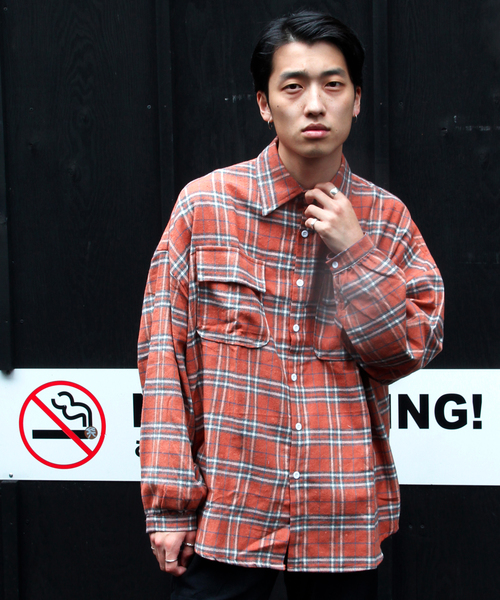 THISIS(ディスイズ)の「ビッグシルエットシャツ(シャツ/ブラウス・メンズ・A/B/C/D・X-LARGE/XX-LARGE/LARGE/MEDIUM)」の3枚目の写真