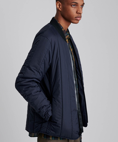 Saturdays NYC（サタデーズ ニューヨークシティ ）の「Jones Puffer Jacket（ブルゾン・メンズ・ブラック/ネイビー・X-SMALL/S/M/L/X-LARGE）」の12枚目の写真