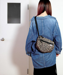 TRIANGLE SHOULDER/トライアングルショルダー