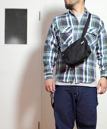 TRIANGLE SHOULDER／トライアングルショルダー