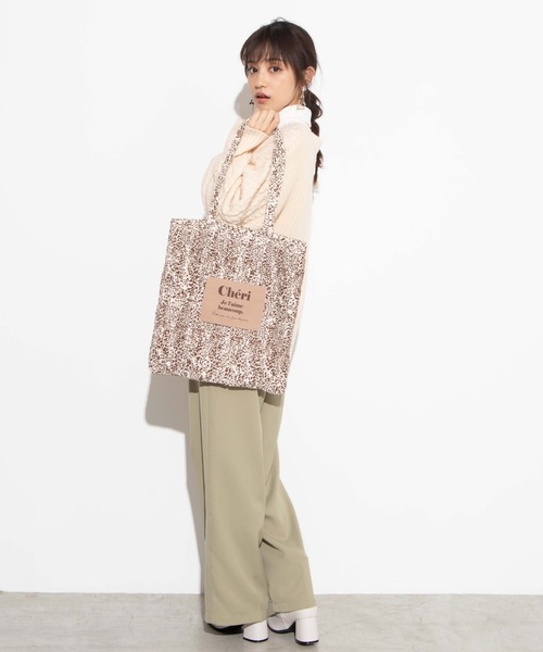 WEGO(ウィゴー)の「WEGO/ロゴプリーツトートバッグ(トートバッグ・レディース・ベージュ/その他1・FREE)」の3枚目の写真