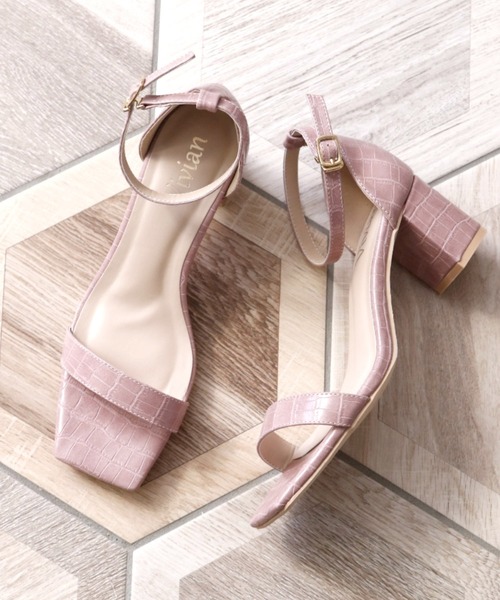VIVIAN（ヴィヴィアン）の「スクエアトゥアンクルストラップサンダル（サンダル・レディース・Royal/ベージュ系その他6/D/ブラック系その他2/ブラック系その他3/ブラック×グリーン/インディゴ×ゴールド/E/PINK/パイソン/シルバー/White・SS/S/M/L/LL）」の11枚目の写真