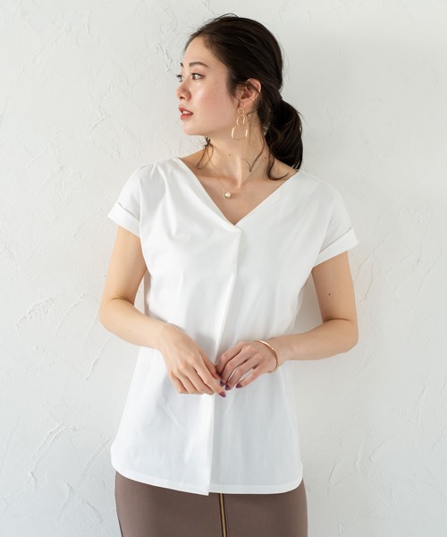 LOUNGEDRESS（ラウンジドレス）の「ブラウスカットソー（Tシャツ/カットソー・レディース・ライトグレー/オフホワイト/ブラック・FREE）」の4枚目の写真