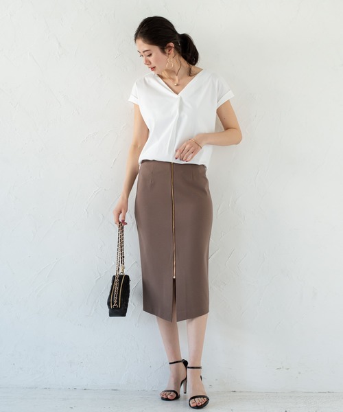 LOUNGEDRESS（ラウンジドレス）の「ブラウスカットソー（Tシャツ/カットソー・レディース・ライトグレー/オフホワイト/ブラック・FREE）」の7枚目の写真