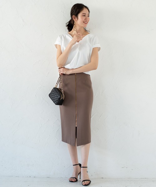 LOUNGEDRESS（ラウンジドレス）の「ブラウスカットソー（Tシャツ/カットソー・レディース・ライトグレー/オフホワイト/ブラック・FREE）」の8枚目の写真