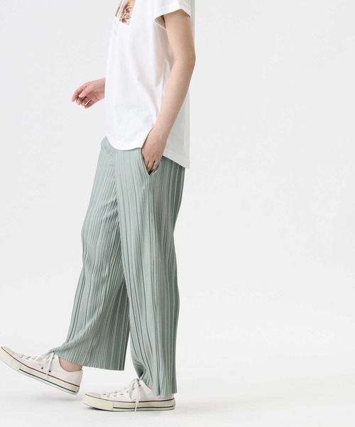 HONEYSUCKLE ROSE(ハニーサックルローズ)の「【HONEYSUCKLE ROSE】細プリーツパンツ(その他パンツ・レディース・グリーン/ベージュ/ブラウン/ブラック/オリーブ・M/L)」の1枚目の写真