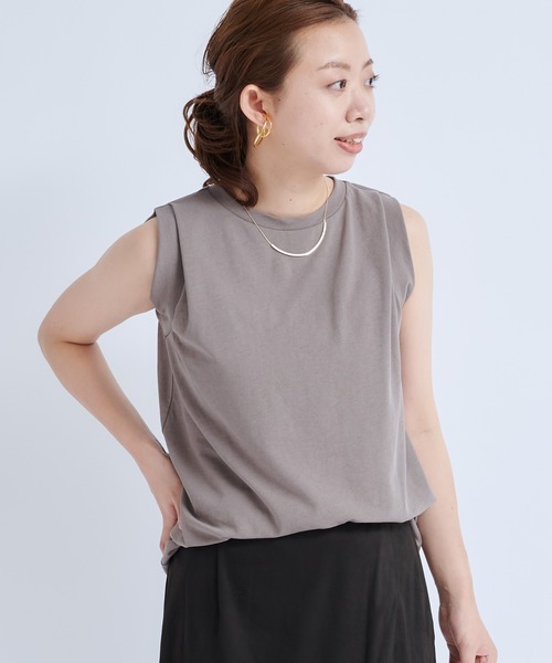 DouDou（ドゥドゥ）の「セットアップタック袖プルオーバー（Tシャツ/カットソー・レディース・ブラック/グレイッシュベージュ・FREE）」の22枚目の写真