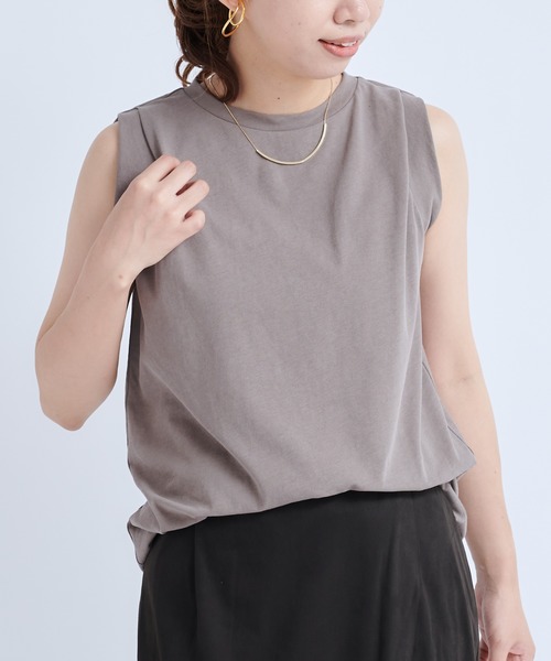 DouDou（ドゥドゥ）の「セットアップタック袖プルオーバー（Tシャツ/カットソー・レディース・ブラック/グレイッシュベージュ・FREE）」の20枚目の写真