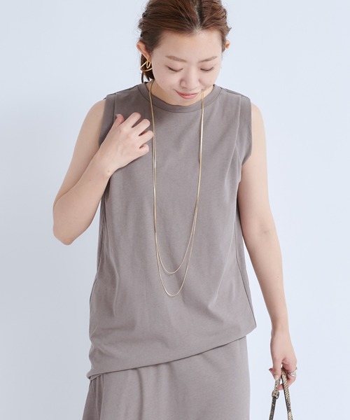 DouDou（ドゥドゥ）の「セットアップタック袖プルオーバー（Tシャツ/カットソー・レディース・ブラック/グレイッシュベージュ・FREE）」の8枚目の写真