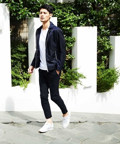 MICHEL KLEIN HOMME (ミッシェルクランオム)の「ブルゾン(コマツリモンタ)(Tシャツ/カットソー・メンズ・ベージュ/ネイビー・MEDIUM/LARGE/X-LARGE)」の4枚目の写真