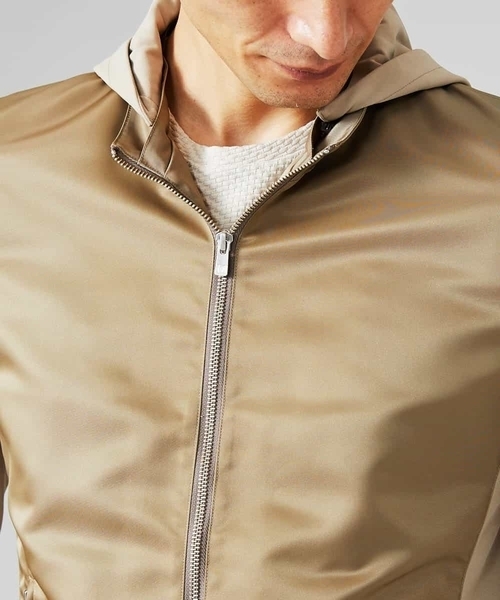 MICHEL KLEIN HOMME (ミッシェルクランオム)の「ブルゾン(コマツリモンタ)(Tシャツ/カットソー・メンズ・ベージュ/ネイビー・MEDIUM/LARGE/X-LARGE)」の8枚目の写真