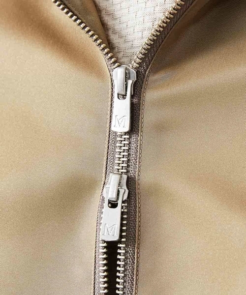 MICHEL KLEIN HOMME (ミッシェルクランオム)の「ブルゾン(コマツリモンタ)(Tシャツ/カットソー・メンズ・ベージュ/ネイビー・MEDIUM/LARGE/X-LARGE)」の12枚目の写真