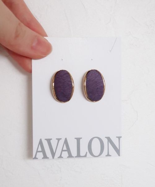 U.Q（ユウキュウ）の「ハラコピアス（ピアス（両耳用）・レディース・グレー/ベージュ/パープル・FREE）」の6枚目の写真