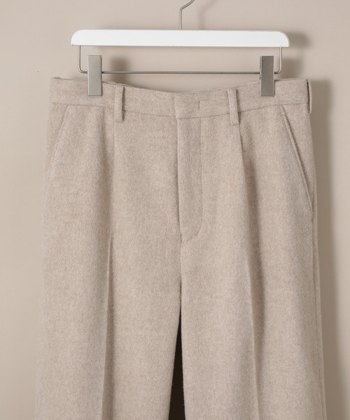 ADAM ET ROPE'(アダムエロペ)の「【NAKADEN/中伝毛織】ショートビーバースラックス/ウール素材/セットアップ対応(スラックス・メンズ・ベージュ系その他・S/M/L)」の7枚目の写真