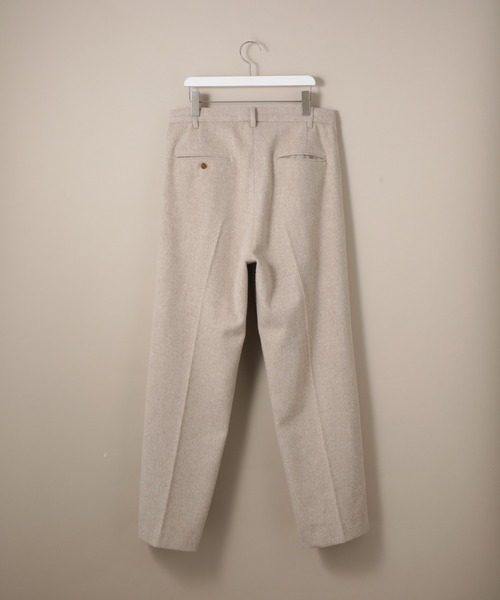 ADAM ET ROPE'(アダムエロペ)の「【NAKADEN/中伝毛織】ショートビーバースラックス/ウール素材/セットアップ対応(スラックス・メンズ・ベージュ系その他・S/M/L)」の10枚目の写真