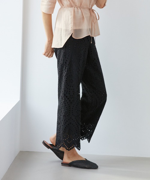 Rewde（ルゥデ）の「【雑誌掲載】コットン刺繍レースフレアパンツ（1R12-03066）（その他パンツ・レディース・ホワイト/ブラック・S/M）」の20枚目の写真