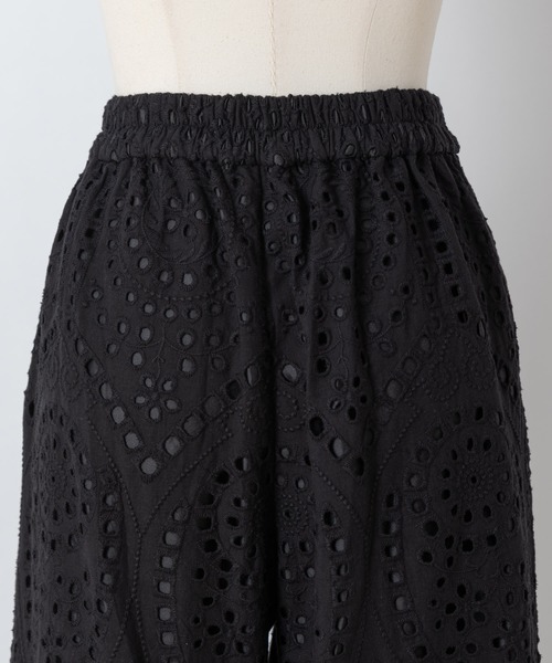 Rewde（ルゥデ）の「【雑誌掲載】コットン刺繍レースフレアパンツ（1R12-03066）（その他パンツ・レディース・ホワイト/ブラック・S/M）」の21枚目の写真