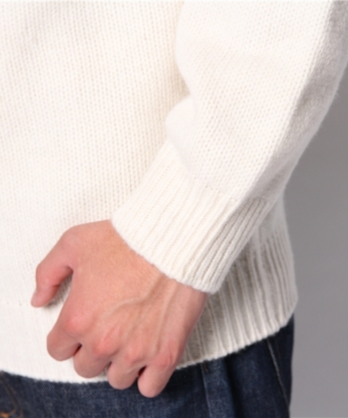 R.NEWBOLD（アールニューボールド）の「TURTLENECK KNIT/245401 4A407（ニット/セーター・メンズ・ホワイト/ネイビー/イエロー系その他・MEDIUM/X-LARGE/LARGE）」の11枚目の写真