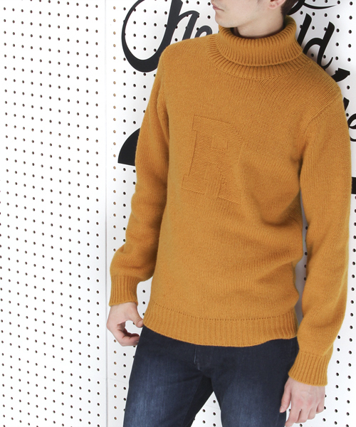 R.NEWBOLD（アールニューボールド）の「TURTLENECK KNIT/245401 4A407（ニット/セーター・メンズ・ホワイト/ネイビー/イエロー系その他・MEDIUM/X-LARGE/LARGE）」の6枚目の写真