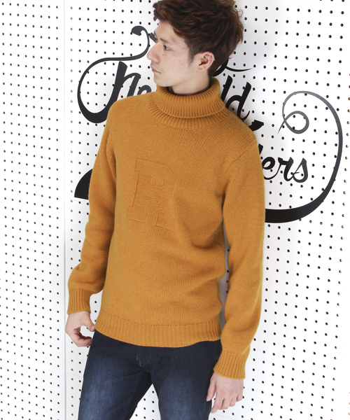 R.NEWBOLD（アールニューボールド）の「TURTLENECK KNIT/245401 4A407（ニット/セーター・メンズ・ホワイト/ネイビー/イエロー系その他・MEDIUM/X-LARGE/LARGE）」の20枚目の写真