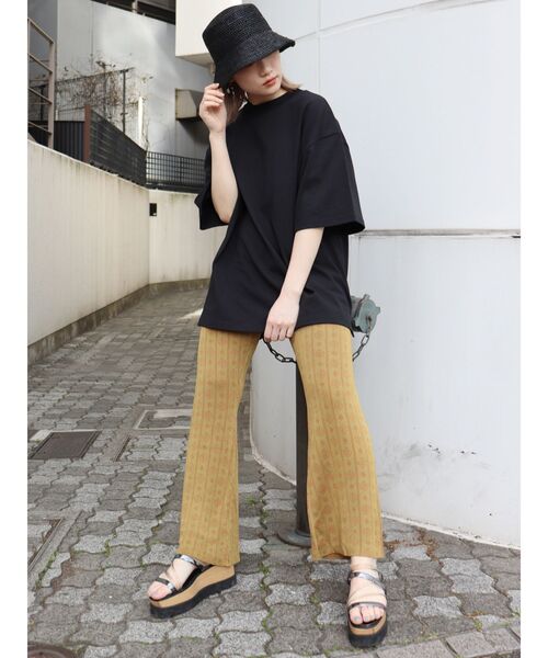 MURUA(ムルーア)の「USコットンルーズTee(Tシャツ/カットソー・レディース・ホワイト/ブラック/ダークグレー/モカ・FREE)」の9枚目の写真