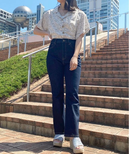 apres jour(アプレジュール)の「アソート花柄開襟シャツ【ZOZOTOWN限定アイテム】(シャツ/ブラウス・レディース・オフホワイト/モカ/オレンジ系その他/ミント/ベージュ/アイボリー・フリー/X-LARGE)」の7枚目の写真
