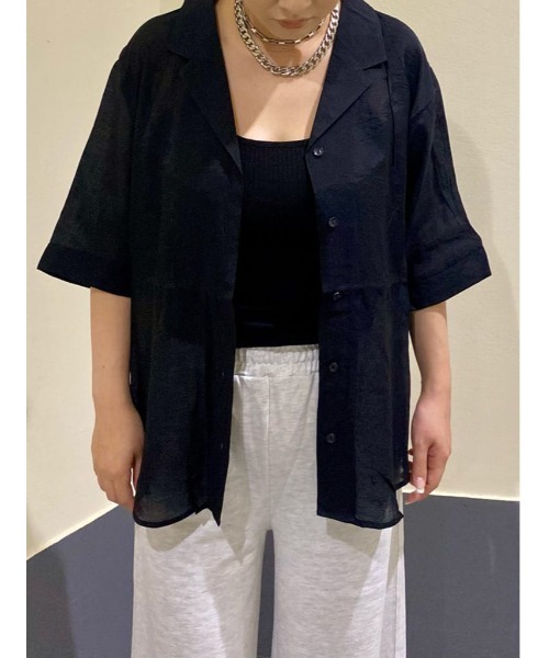 EGOIST（エゴイスト）の「光沢シアー半袖シャツ（シャツ/ブラウス・レディース・ホワイト/ブラック/ライトブラウン・FREE）」の20枚目の写真