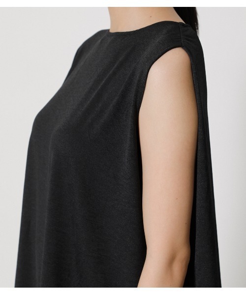 AZUL by moussy(アズールバイマウジー)の「GLOSSY COOL BACK TUCK TANK(タンクトップ・レディース・ブラック/グレー系その他/グリーン系その他・MEDIUM/SMALL)」の15枚目の写真