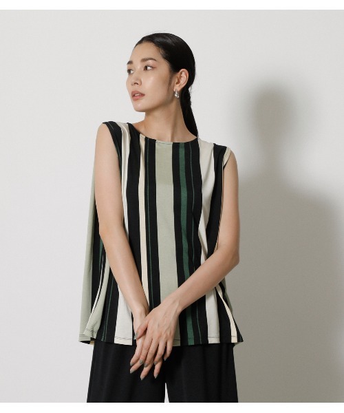 AZUL by moussy(アズールバイマウジー)の「GLOSSY COOL BACK TUCK TANK(タンクトップ・レディース・ブラック/グレー系その他/グリーン系その他・MEDIUM/SMALL)」の12枚目の写真