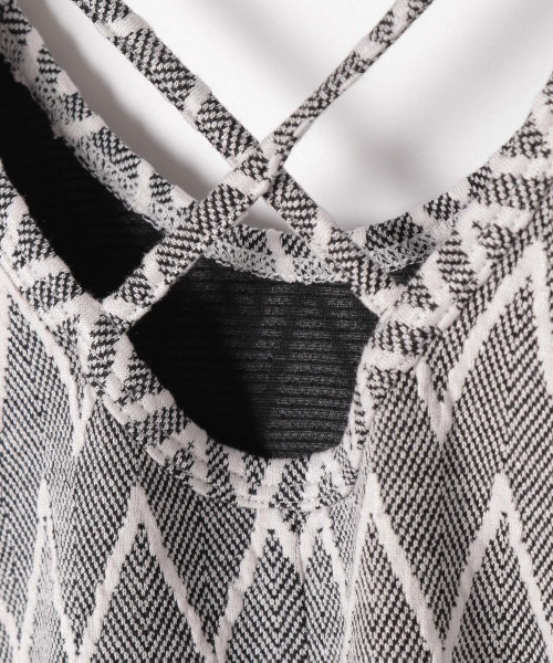 JEANASIS（ジーナシス）の「【KIDS】ジグザグカットワンピース/214685（ワンピース・キッズ・ブラック/ブラウン/グレー・120/140）」の5枚目の写真