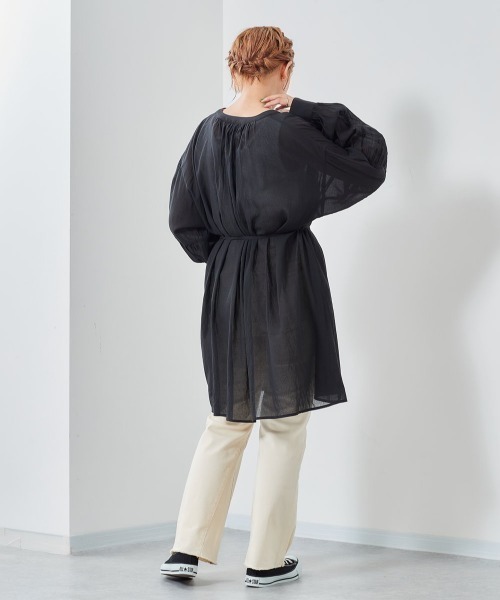 cepo（セポ）の「ボリュームスリーブ　ガウンショートワンピース　３WAY（シャツワンピース・レディース・ベージュ/ブラック/グレー・M）」の9枚目の写真