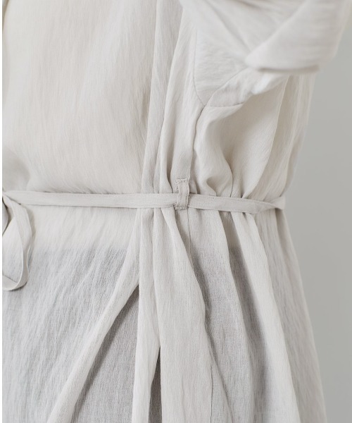 cepo（セポ）の「ボリュームスリーブ　ガウンショートワンピース　３WAY（シャツワンピース・レディース・ベージュ/ブラック/グレー・M）」の21枚目の写真