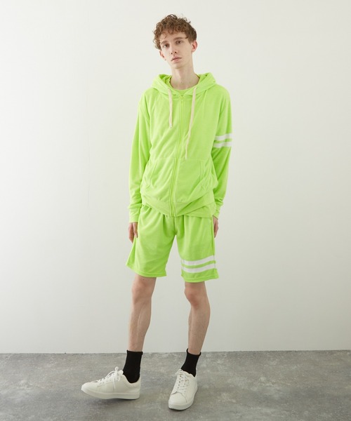 TONE SELECT WEAR(トーンセレクトウェア)の「【TONE BY AS】パイル袖ラインZIPパーカー(BL)(パーカー・メンズ・チャコールグレー/ブラック/ベージュ/ネイビー/ピンク/アイボリー/イエロー系その他・MEDIUM/LARGE)」の6枚目の写真