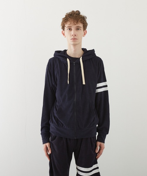 TONE SELECT WEAR(トーンセレクトウェア)の「【TONE BY AS】パイル袖ラインZIPパーカー(BL)(パーカー・メンズ・チャコールグレー/ブラック/ベージュ/ネイビー/ピンク/アイボリー/イエロー系その他・MEDIUM/LARGE)」の19枚目の写真