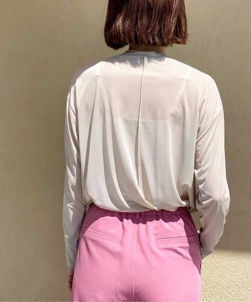 ottilie(オティーリエ)の「シアーロングスリーブPO(Tシャツ/カットソー・レディース・ブラック/ベージュ・FREE)」の22枚目の写真