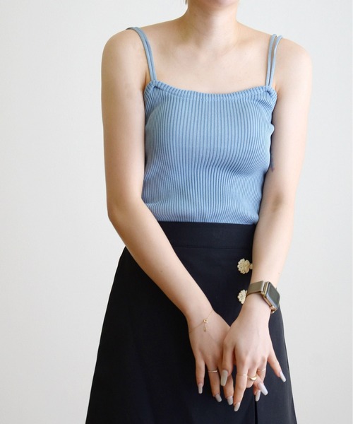 ibeul_（イベール）の「スリムリブダブルストラップキャミ（キャミソール・レディース・ホワイト/アイボリー/モカ/ブラック/ピンク/ブラウン/マスタード/ライトブルー/ネイビー・FREE）」の14枚目の写真