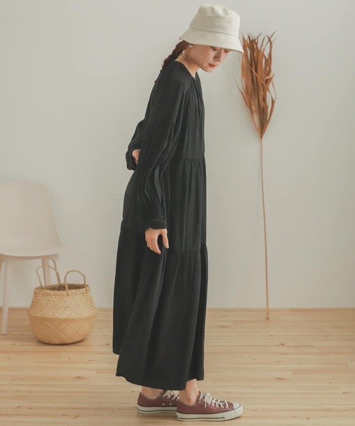 SENSE OF PLACE by URBAN RESEARCH（センスオブプレイスバイアーバンリサーチ）の「ティアードワンピース（ワンピース・レディース・カーキ/ブルー/ブラック/ライトベージュ・ONE）」の7枚目の写真