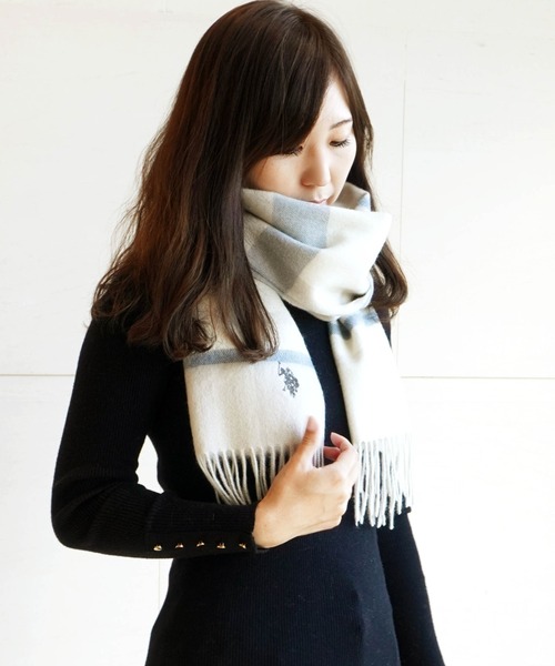 U.S. POLO ASSN.（ユーエスポロアッスン）の「【U.S. POLO ASSN.】 ユーエスポロアッスン ウール100％ ボリュームマフラー（マフラー・レディース・ピンク系その他/グリーン系その他/ホワイト/グレー/ブラック/ブラック系その他/ベージュ/ブルー系その他/ピンク/グレー系その他/ブルー/ベージュ系その他/グリーン・FREE）」の5枚目の写真