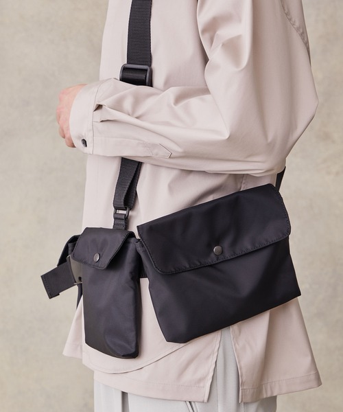 PUBLIC TOKYO(パブリックトウキョウ)の「ベルテッドポーチベスト(ボディバッグ/ウエストポーチ・メンズ・ブラック/カーキ・1)」の13枚目の写真