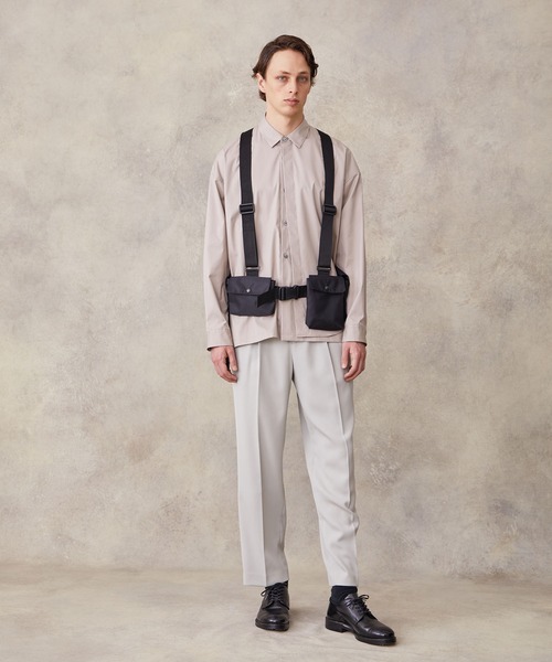 PUBLIC TOKYO(パブリックトウキョウ)の「ベルテッドポーチベスト(ボディバッグ/ウエストポーチ・メンズ・ブラック/カーキ・1)」の6枚目の写真